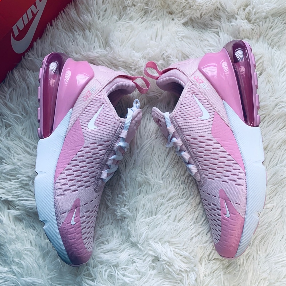 Nike Air Max 270 - Picture 2 of 6